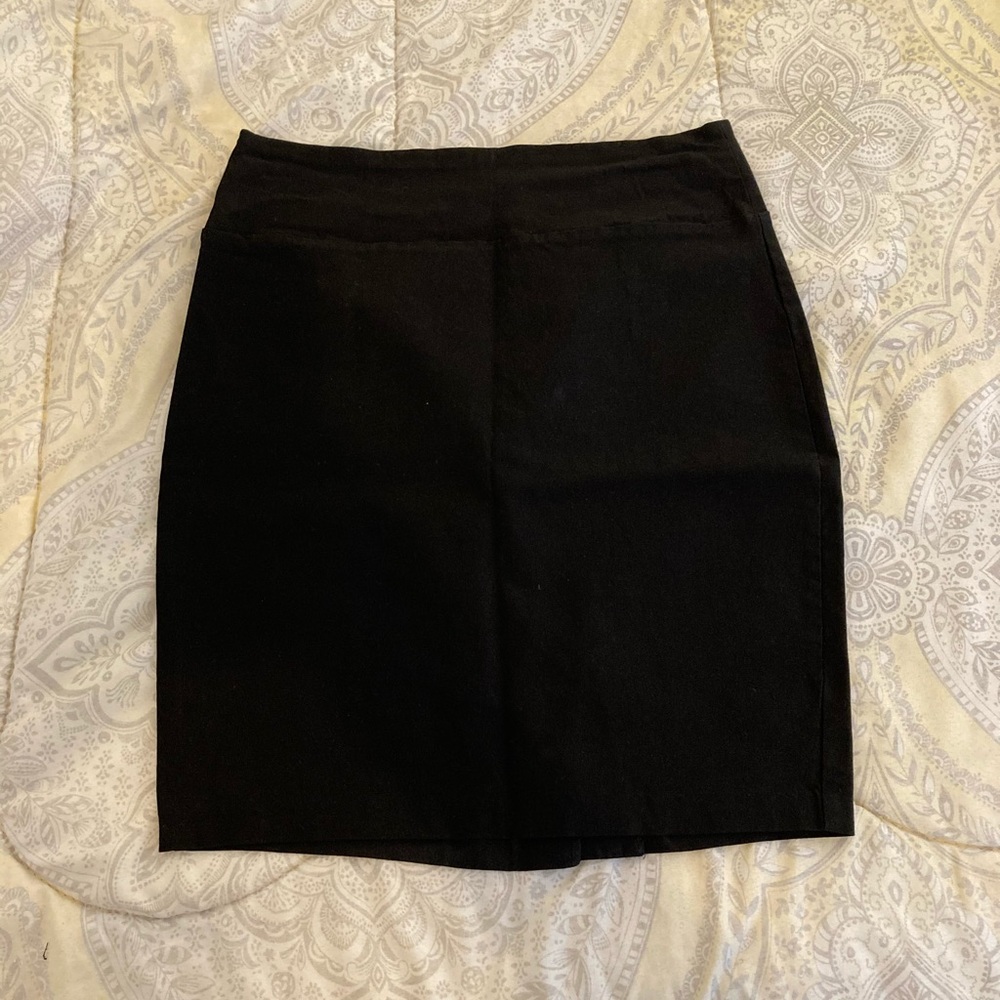 Black pencil skirt